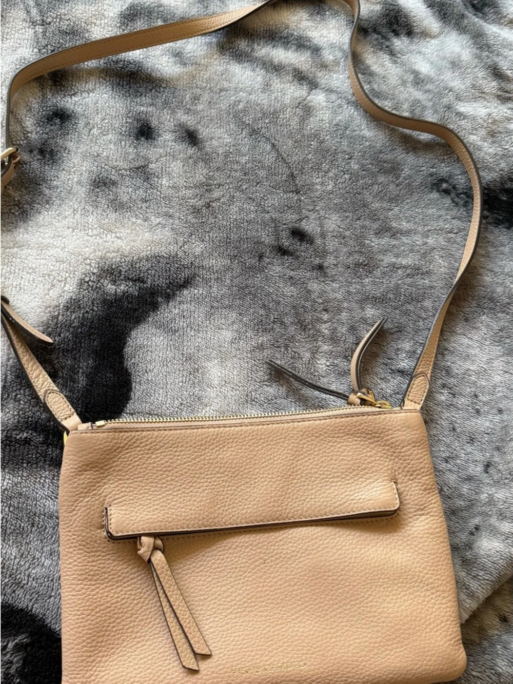 Vince Camuto Beige Leather Crossbody with Tassel Zip - Picture 3 of 9